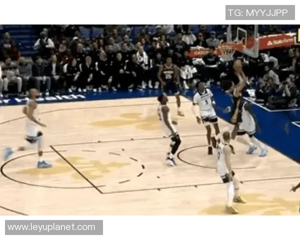 19岁81天费尔斯生涯得分突破500成NBA历史最年轻控卫荣耀时刻