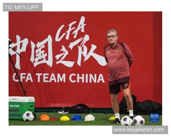 伊万分享喜悦:当中国队表现出色时我与球迷同欢共庆 伊万分享喜悦:当中国队表现出色时我与球迷同欢共庆